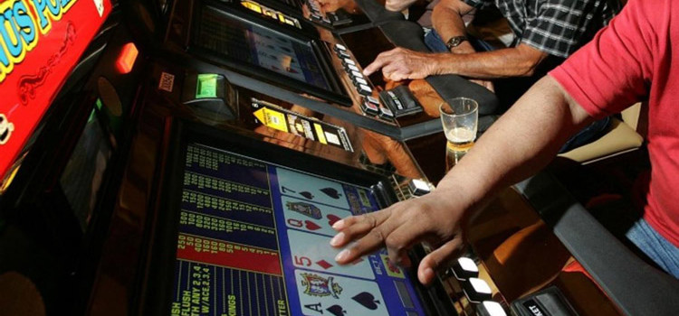 Il gioco d’azzardo: la droga del XXI secolo