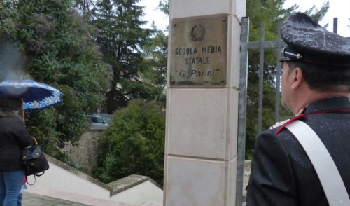 Aggressione al Dirigente scolastico, fermata  banda di bulli