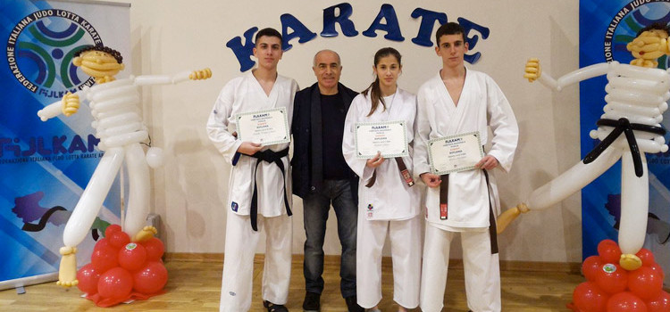 Karate: cintura nera per tre atleti della Dojo Yamada