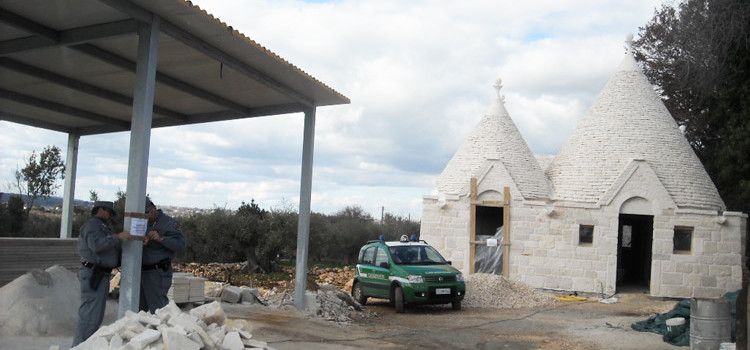 Abusi edilizi in agro, denunciate due persone