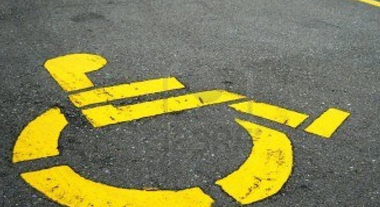 Verifiche a tappeto su autorizzazioni per stalli disabili: 19 le autorizzazioni ritirate
