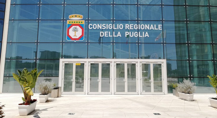Il Presidente Emiliano vara la nuova Giunta Regionale