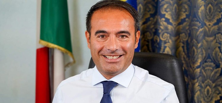 Rossano Sasso, il candidato del centrodestra: “Il Paese ha bisogno di un Esecutivo forte e politicamente omogeneo”